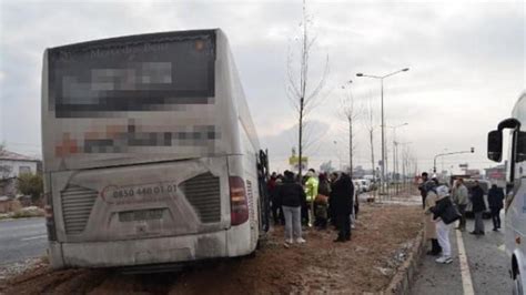 R­u­s­y­a­’­d­a­ ­e­h­l­i­y­e­t­s­i­z­ ­v­e­ ­a­l­k­o­l­l­ü­ ­s­ü­r­ü­c­ü­ ­o­t­o­b­ü­s­ü­ ­k­a­ç­ı­r­d­ı­